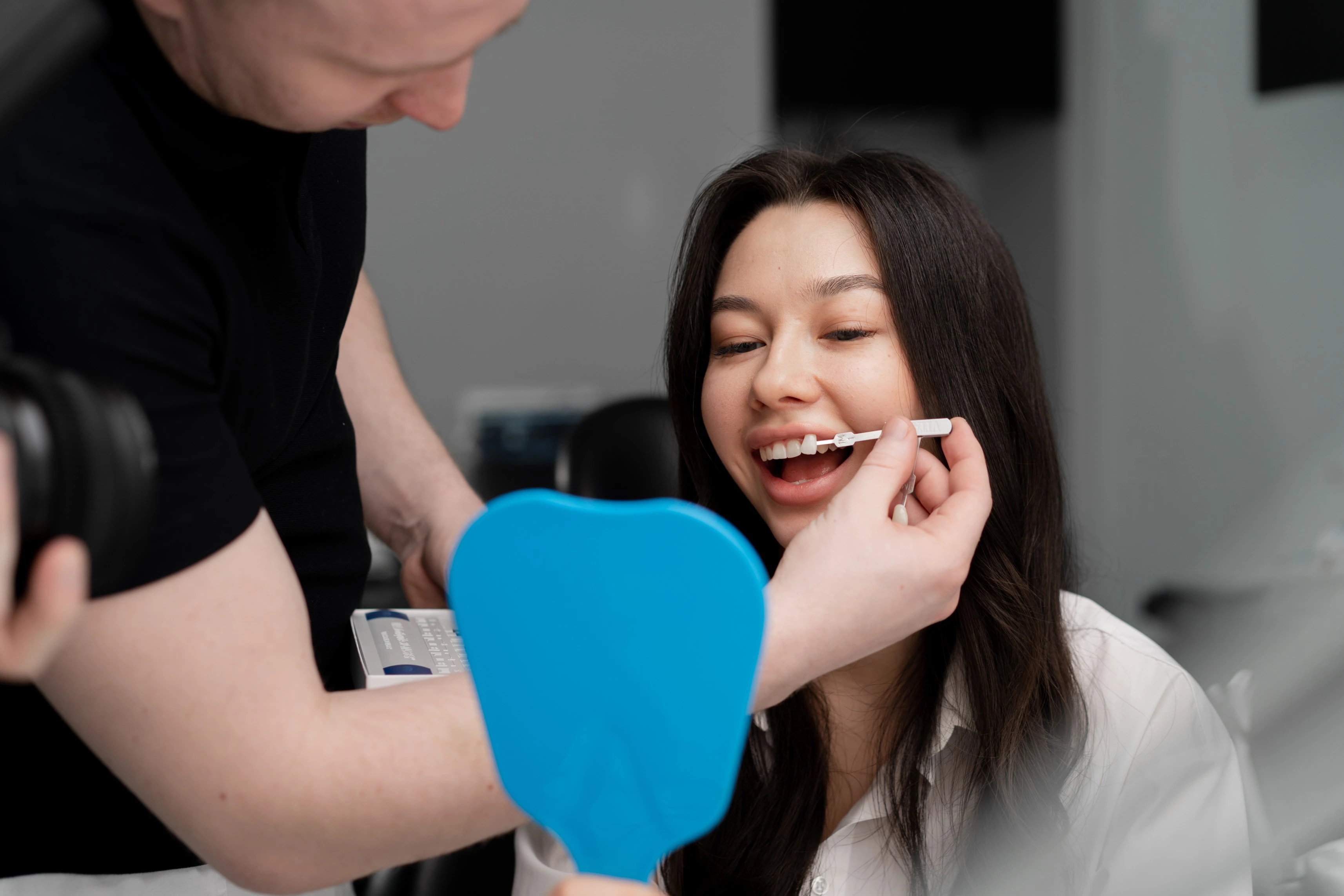 Porcelain Veneers